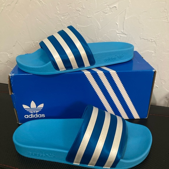 Adidas Blue slides sandal women’s US size 9 - Picture 1 of 7